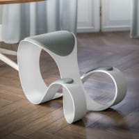 Moon Kneeling Chair