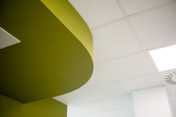 Amazoncontact centre in cork bespoke ceiling solution by huntoffice interiors